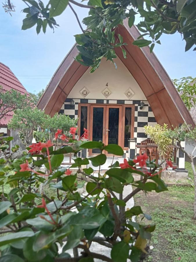 Meno Smile Cottages Gili Meno Exterior foto